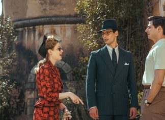 ‘Transatlântico’: Minissérie de época com Cory Michael Smith e Gillian Jacobs já está disponível na Netflix!