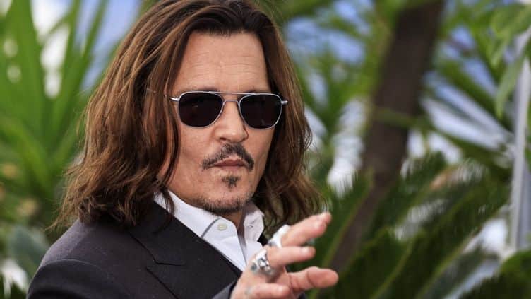 Não fui a lugar nenhum, diz Johnny Depp sobre retorno em Cannes Por Reuters