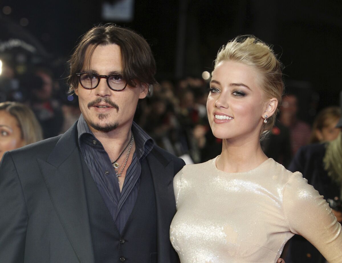 Netflix anuncia série documental sobre julgamento de Johnny Depp e Amber  Heard