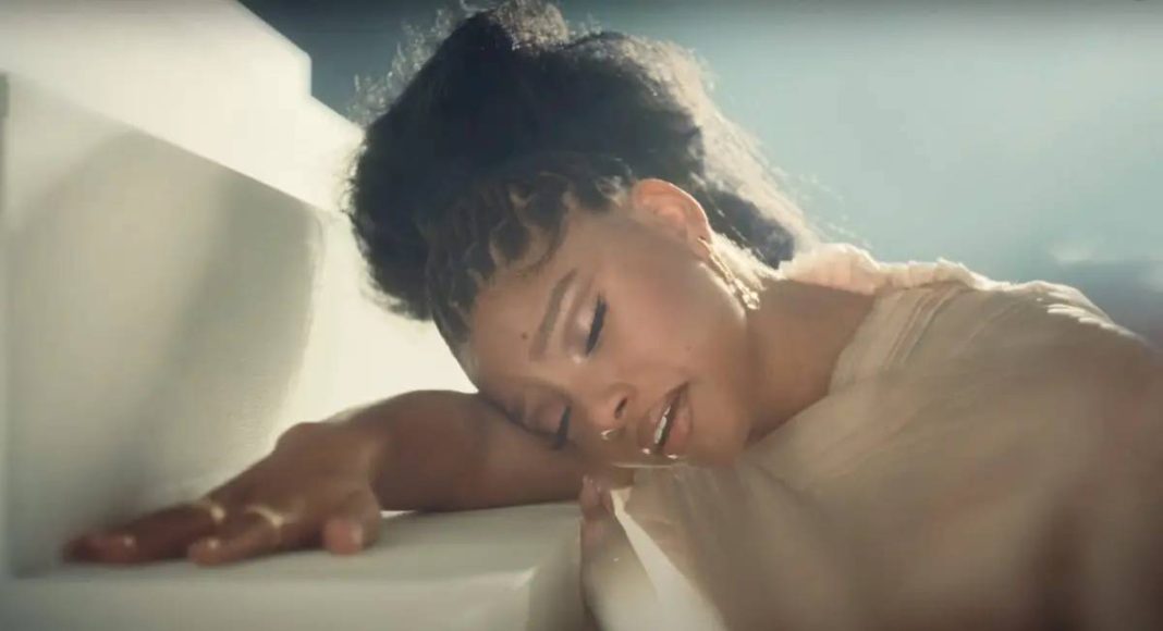 halle bailey 2