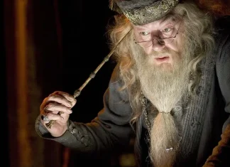 Elenco de ‘Harry Potter’ HOMENAGEIA o ator Michael Gambon: “Brilhante”