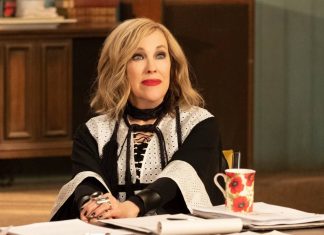 Catherine O’Hara é CONFIRMADA no elenco da 2ª temporada de ‘The Last of Us’