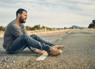 ‘O Turista’: Série de suspense estrelada por Jamie Dornan é a nova SENSAÇÃO na Netflix; Confira as reações!