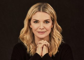 Michelle Pfeiffer vai estrelar novo filme NATALINO do diretor de ‘Uma Ideia de Você’