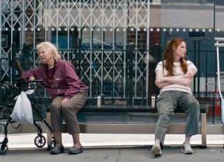 Karen Gillan passa por uma grande jornada de amadurecimento no trailer da dramédia ‘Late Bloomers’; Confira!