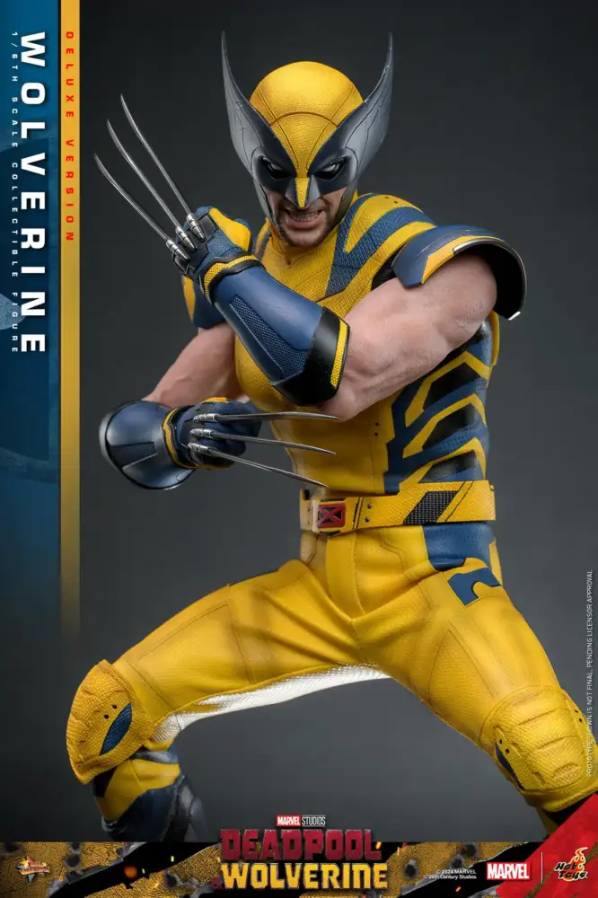 Estátua do Wolverine em traje amarelo da Marvel.