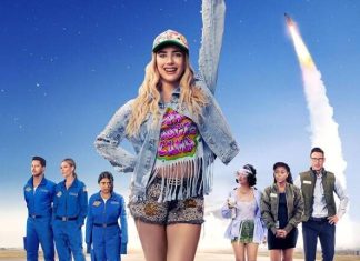 ‘Uma Astronauta Quase Perfeita’: Comédia com Emma Roberts divide a opinião dos espectadores; Confira as reações! space cadet 2