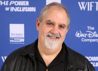 Leonardo DiCpario, Zoe Saldana e mais prestam homenagem ao falecido Jon Landau, produtor de ‘Titanic’ e ‘Avatar’ jon landau