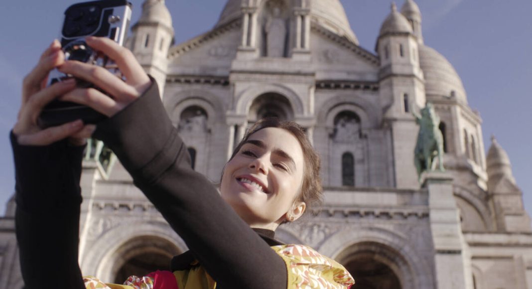 emily in paris n s4 e9 00 00 20 13r emily in paris n s4 e9 00 00 20 13r