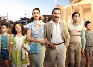 Família a caminho do cinema