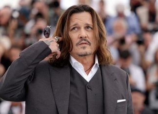 Johnny Depp se prepara para voltar ao estrelato com DOIS novos filmes
