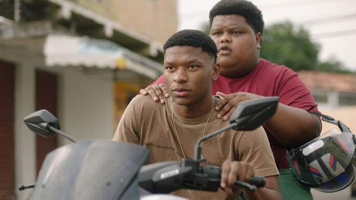 Cena do filme 'Kasa Branca', de Luciano Vidigal