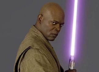 Personagem com sabre de luz roxo, fundo cinza.