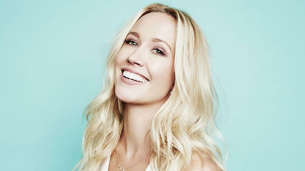 Anna Camp