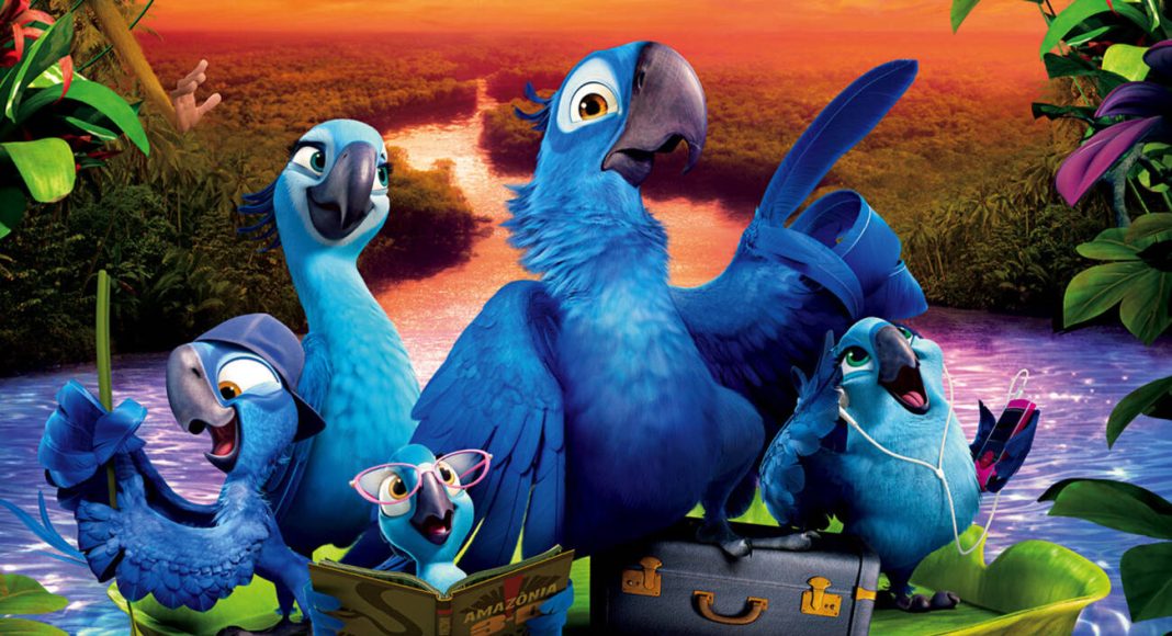 rio2 Araras azuis animadas em barco na Amazônia