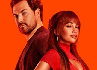 Novos casos e assassinatos no trailer da 3ª temporada de ‘Wild Cards’; Confira! Homem e mulher posando juntos em fundo laranja
