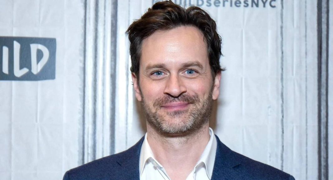 tom everett scott