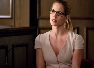 ‘Arrow’: Emily Bett Rickards expressa desejo de retornar como Felicity Smoak