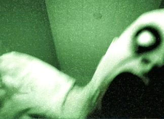 grave encounters ghost