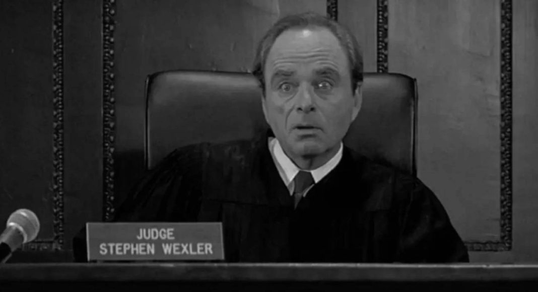 harris yulin (1)