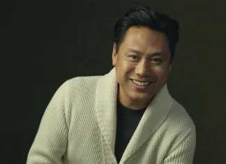 ‘Tuesday Night Titans’: Jon M. Chu está desenvolvendo série dramática sobre wrestling para a Netflix jon m chu