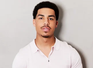 ‘Boston Blue’: Marcus Scribner, de ‘Black-Ish’ entra para o elenco da série derivada de ‘Blue Bloods’ marcus scribner