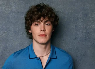 Jack Champion, da franquia ‘Avatar’ e ‘Pânico VI’, estrelará nova comédia da Netflix