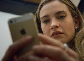 Lily James constrói império de apps de NAMORO no trailer inédito de ‘Deu Match’; Confira! Swiped
