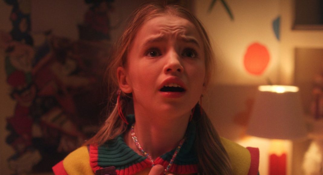 Holly-Stranger-Things_capa-1