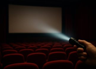 Cadê os Lanterninhas do Cinema? – A saga de tentar ver um filme em Paz!!!
