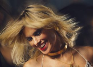 Crítica | (Des)controle – Carolina Dieckmmann Enfrenta o Alcoolismo em seu MELHOR papel no Cinema