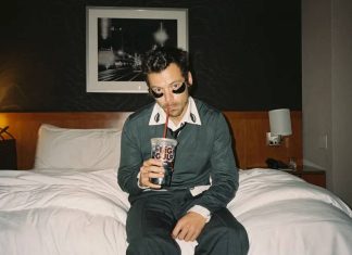 Harry Styles está de volta com o álbum ‘Kiss All the Time. Disco, Occasionally’