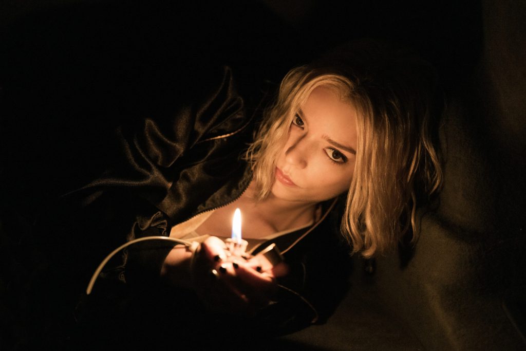 ‘Lucky’: Série de SUSPENSE com Anya-Taylor Joy chega ao streaming; Saiba onde assistir!