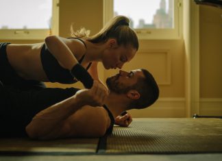 Com Ester Expósito e Hugo Diego García, THRILLER romântico ‘Atraídos pelo Destino’ ganha trailer inédito!