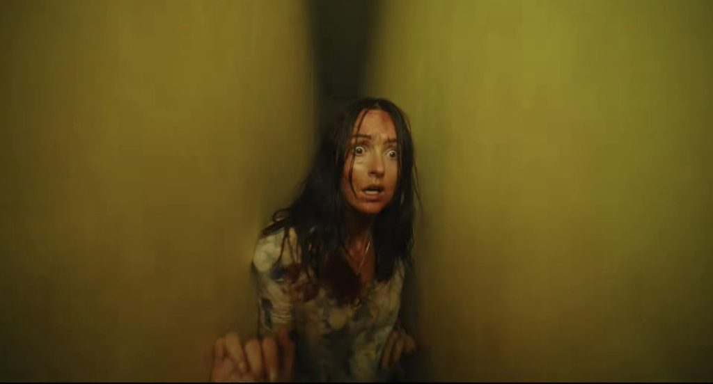 Versão estendida de 'Backrooms: Um Não-Lugar' chega aos cinemas em 23 de julho