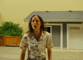 SUCESSO! ‘Backrooms: Um Não-Lugar’ tem a 2ª MAIOR abertura para um filme de terror em 2026 nas bilheterias brasileiras