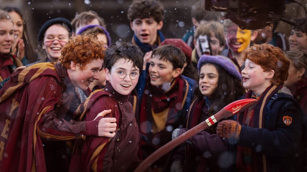 Retorne a Hogwarts no trailer ÉPICO da série ‘Harry Potter e a Pedra Filosofal’