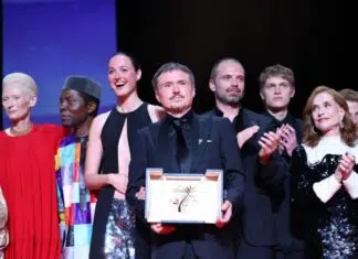 Cannes 2026 | ‘Fjord’ vence Palma de Ouro ao inverter debate sobre preconceito contra família cristã