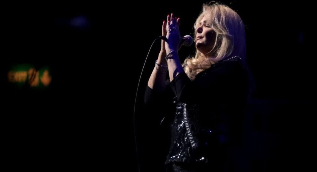 Bonnie Tyler (Foto: Instagram)
