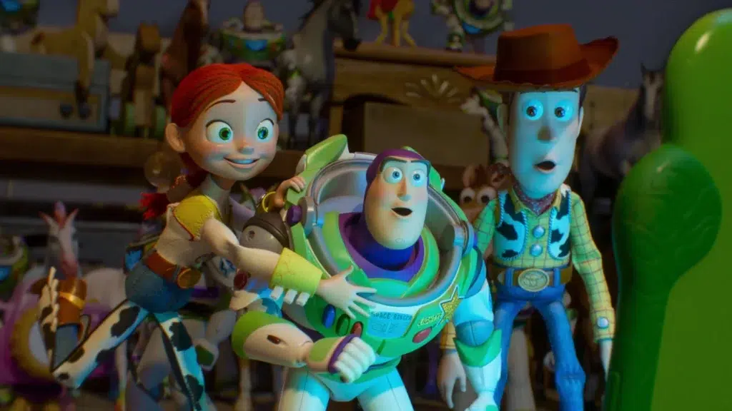 ‘Toy Story 5’ já arrecadou quase US$ 900 milhões mundialmente