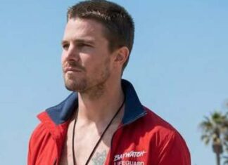 ‘Baywatch’: Stephen Amell surge ENCANTADOR como salva-vidas em novo teaser; Confira!