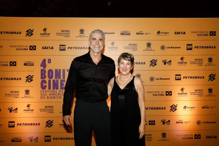 Bonito CineSUR abre com apresentação de Reynaldo Gianecchini e homenagem à atriz Paulina G