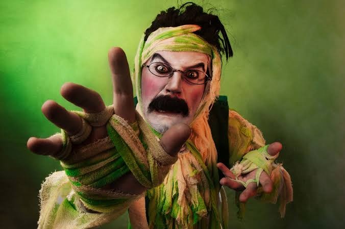‘O Fantasma de Friedrich – Uma Pop Ópera Punk’ estreia em São Paulo e transforma filosofia, saúde mental e punk rock em