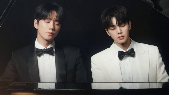 quatro maos duas sonatas