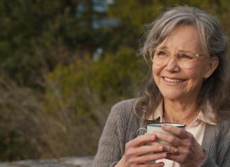 Sally Field vence o Emmy por ‘Criaturas Extraordinariamente Brilhantes’; Revisite outras performances INCRÍVEIS da lendária atriz!