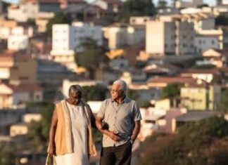 Crítica 2 | Se Eu Fosse Vivo… Vivia – Um Dos Melhores Filmes do Ano é Tristíssima e Amorosa Despedida aos Pais