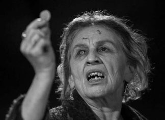 Lorna Raver, atriz de ‘Arraste-me para o Inferno’, morre aos 81 anos Arraste me para o inferno 01 (1) (1)