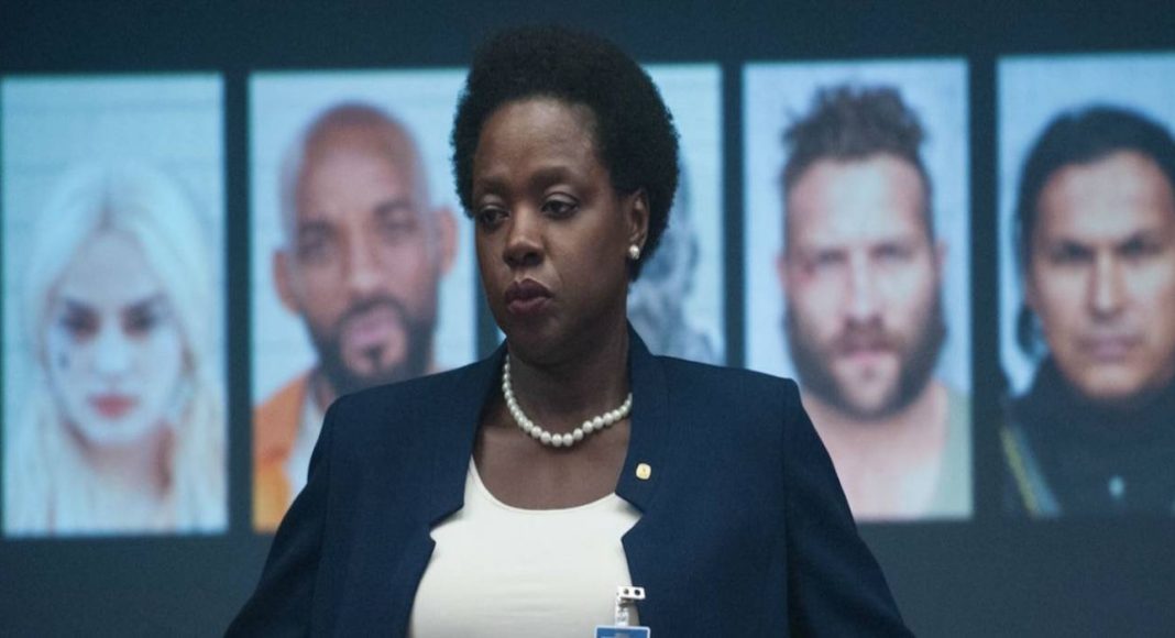 amanda_waller_ (1)