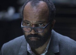 ‘Batman’: Jeffrey Wright condena comentários RACISTAS à sua escalação como Comissário Gordon