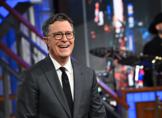 Emmy Awards 2025 | Após cancelamento, ‘The Late Show with Stephen Colbert’ leva o prêmio de Melhor Talk Show